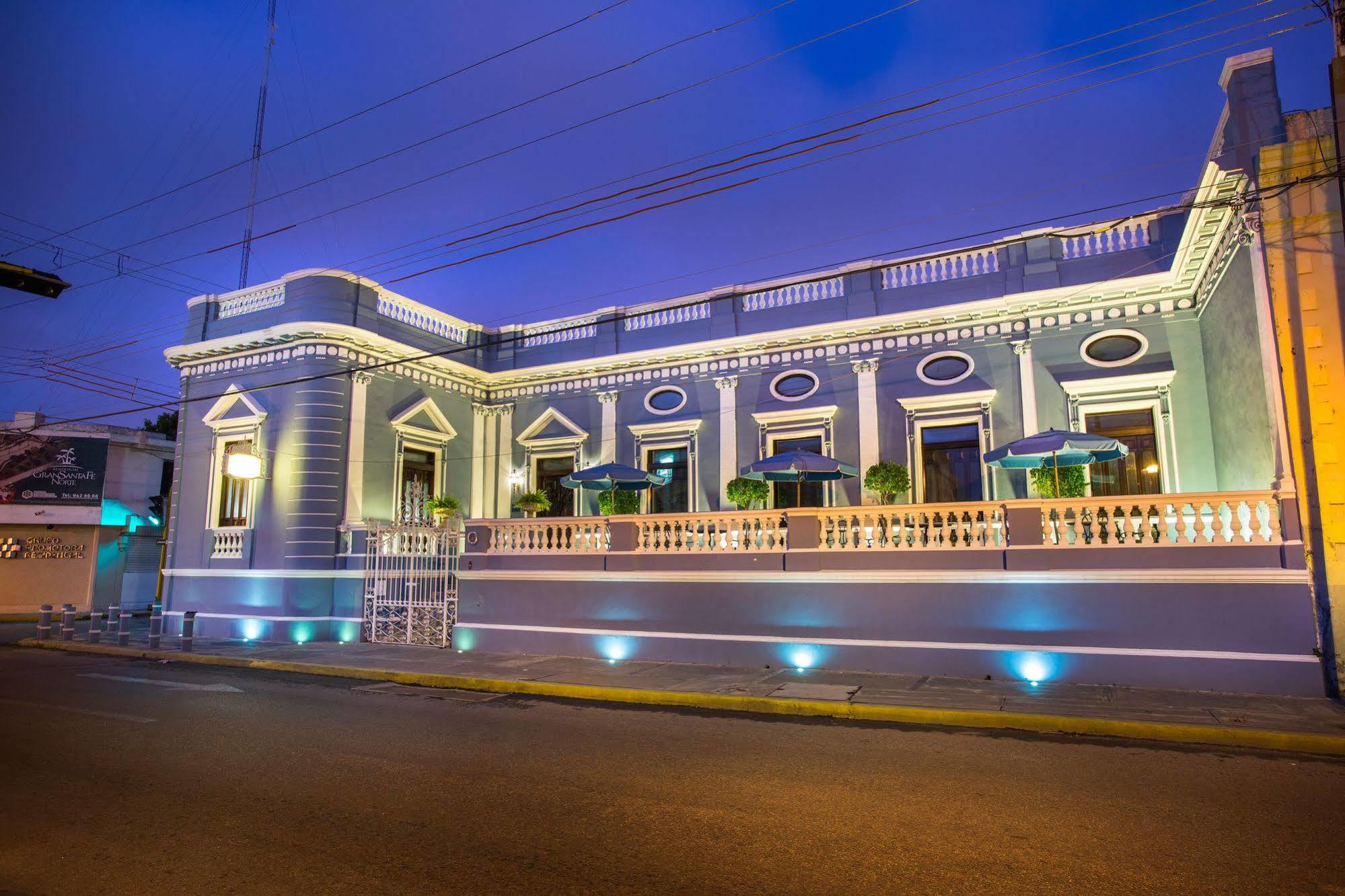 فندق ميريدافي  Casa Azul Monumento Historico المظهر الخارجي الصورة