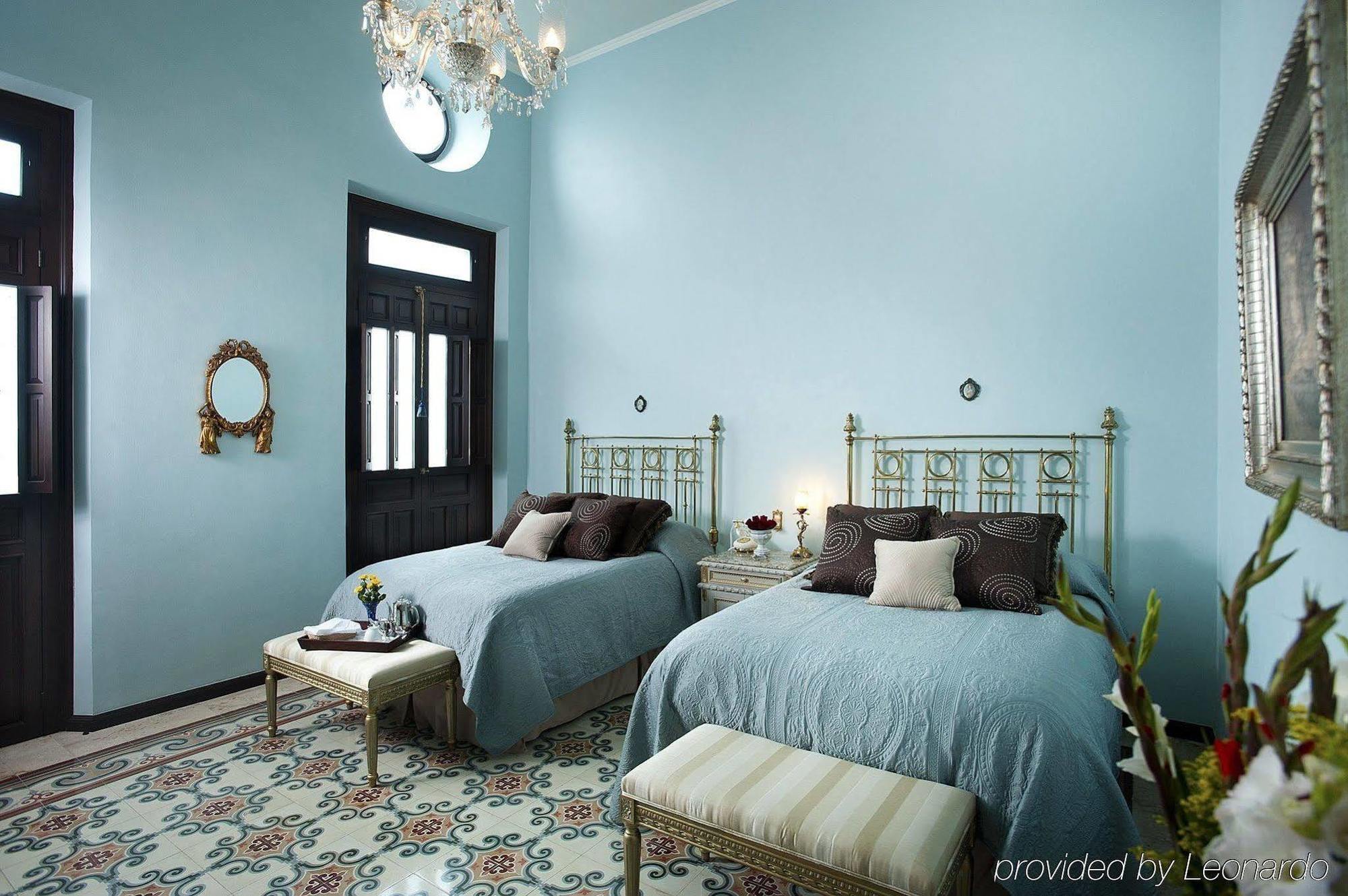 فندق Casa Azul Monumento Historico ميريدا الغرفة الصورة